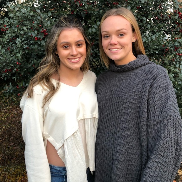 Meet your Posher, Courtney - Picture 1 of 1